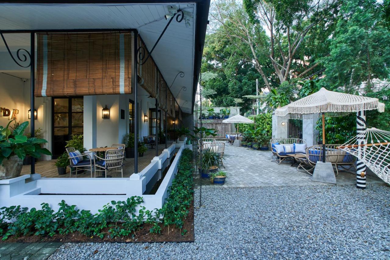 Lamandau House Giacarta Esterno foto